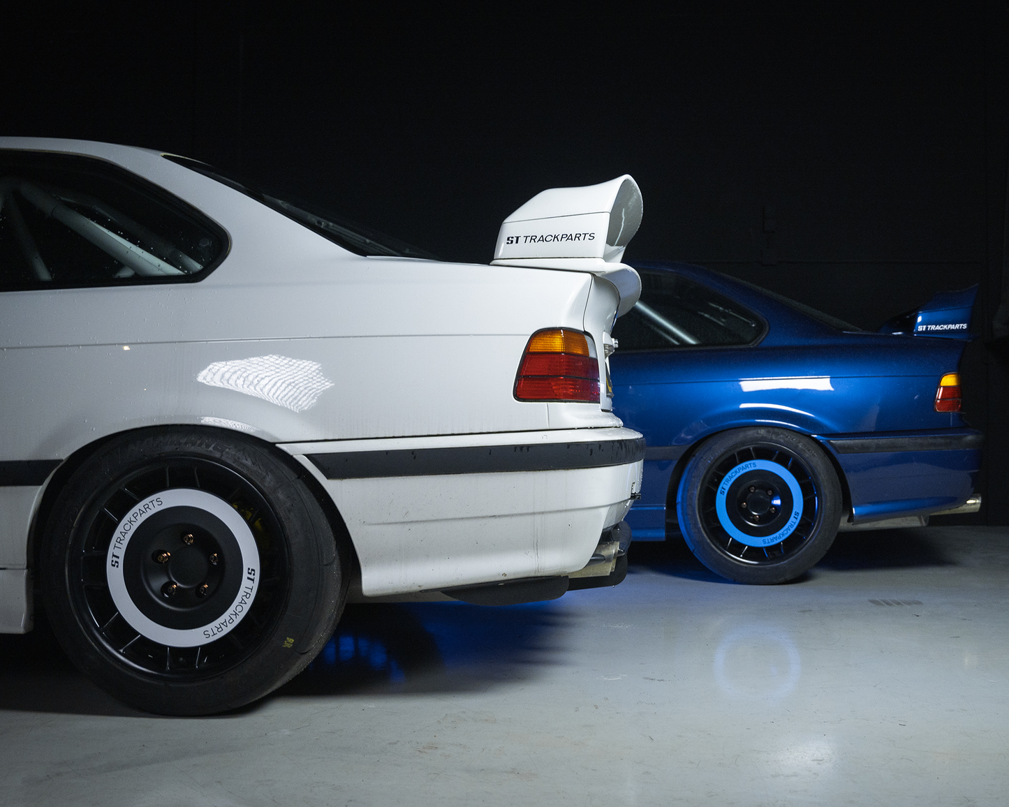 AeroDiscs for 17" Protrack ONE / Motec Nitro / APEX ARC-8 / APEX ML-10RT BMW E36/E46