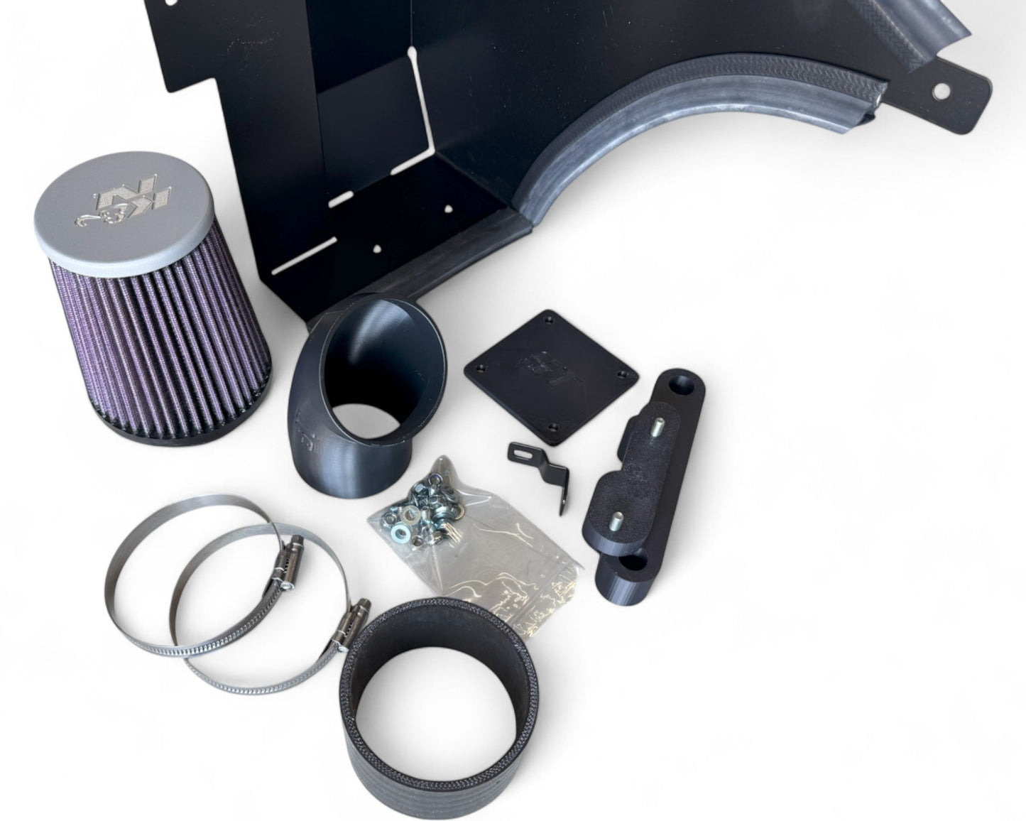 E46 Air filter kit (6-cylinder Non-M / 320i, 323i, 325i, 328i)