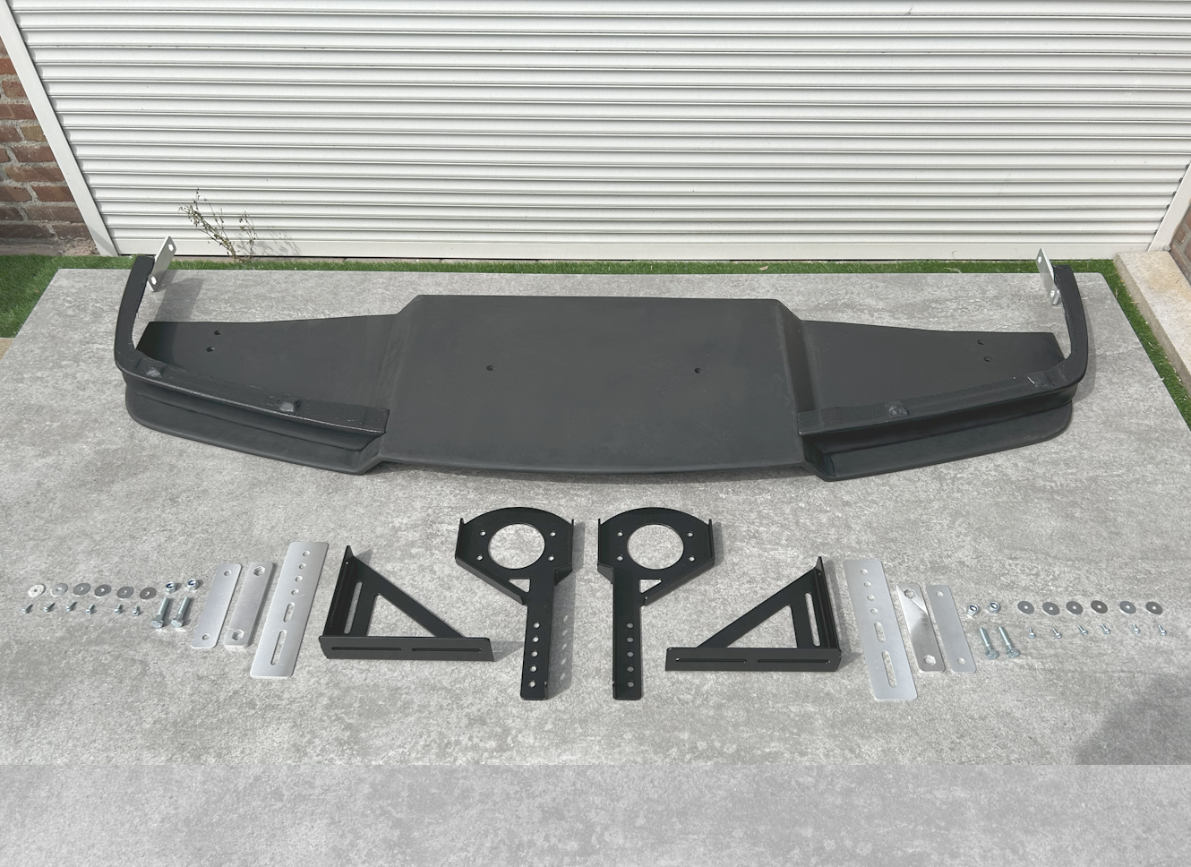 E36 LTW/GT Splitter Set (Complete)