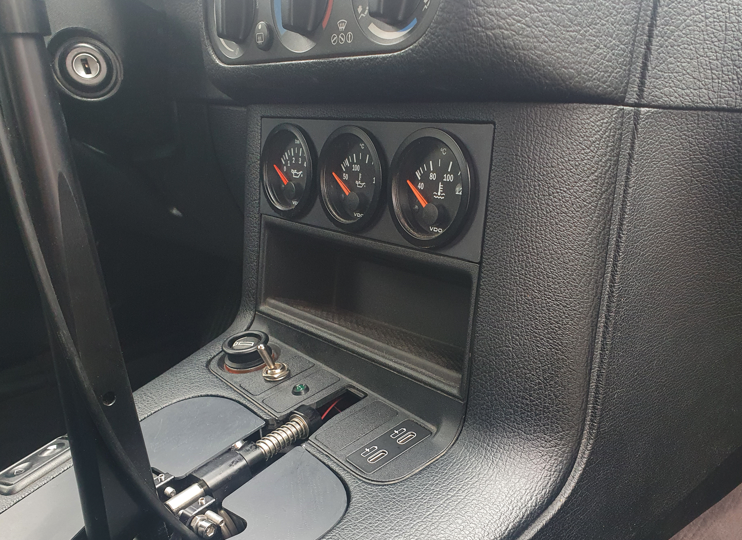 E36 Gauge mount OBD