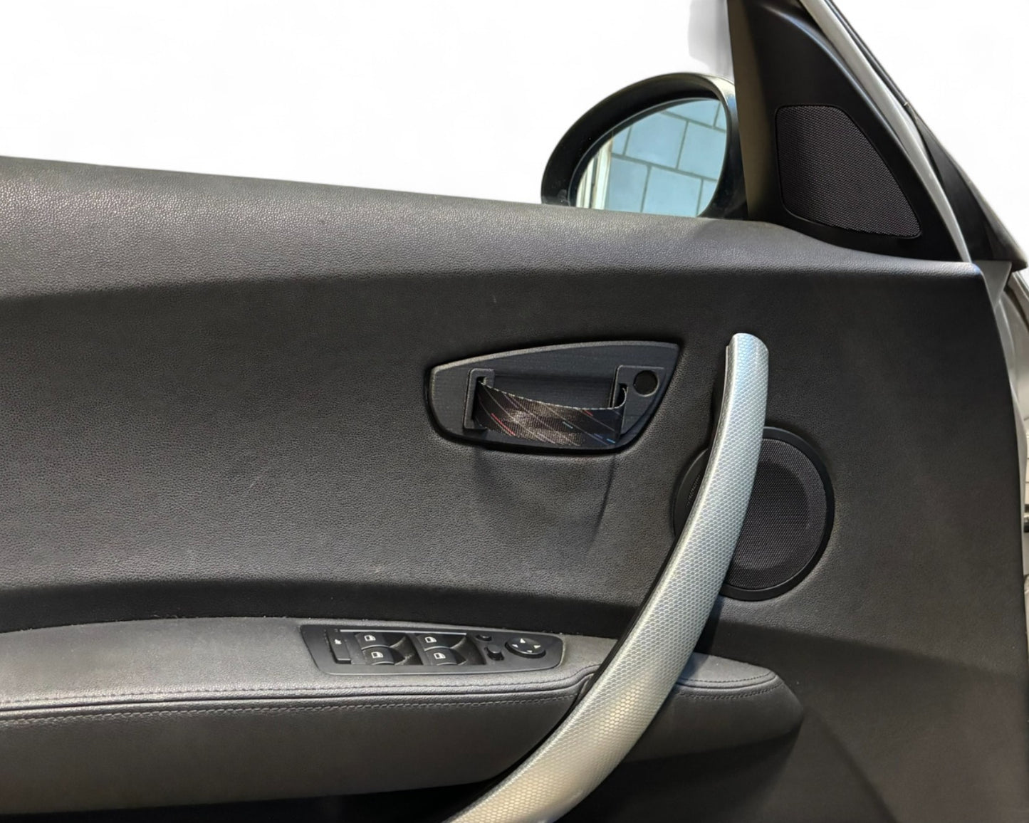 BMW E87 1-Series Door Pull Strap Conversion Kit